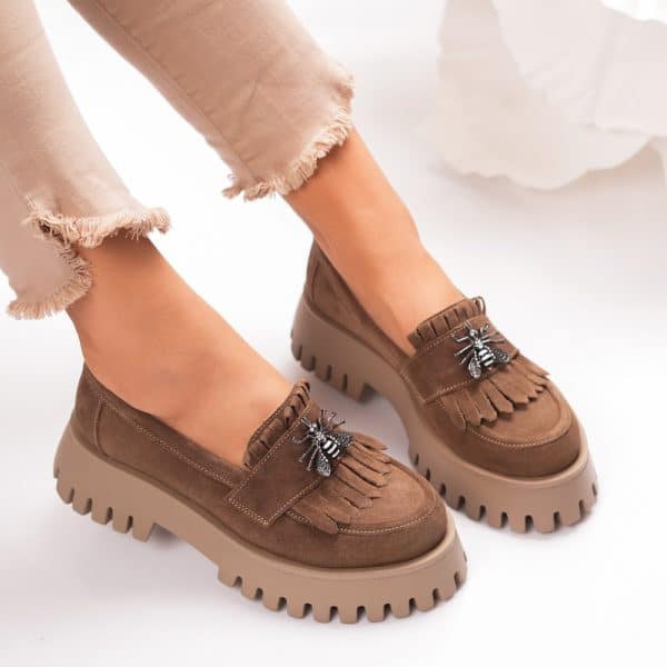 Passante Pantofi Damă Taupe din Piele Naturala Intorsa cu Talpă Groasă Chunky și Detaliu Metalic